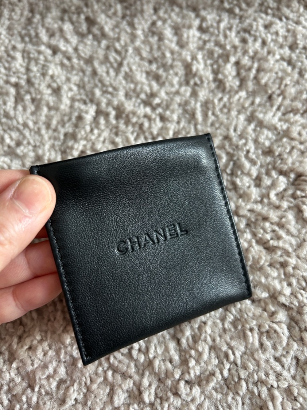 Chanel jewelry pouch - Picture 6 of 13